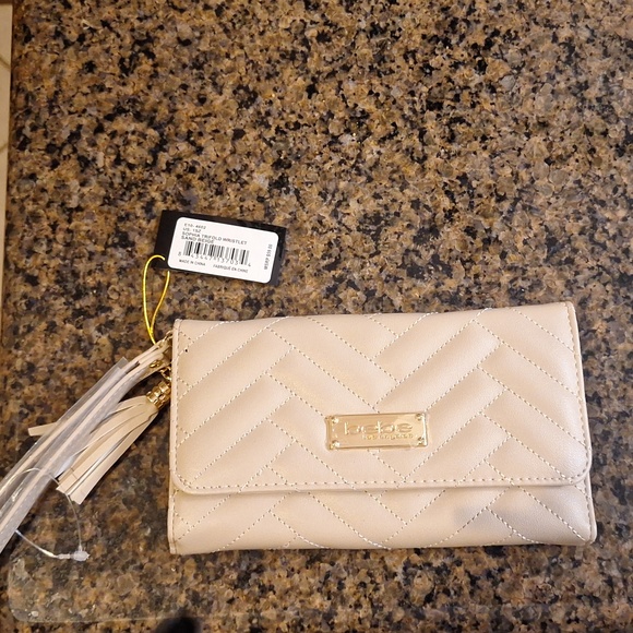 Bebe Sophia Trifold Wristlet - Picture 1 of 3